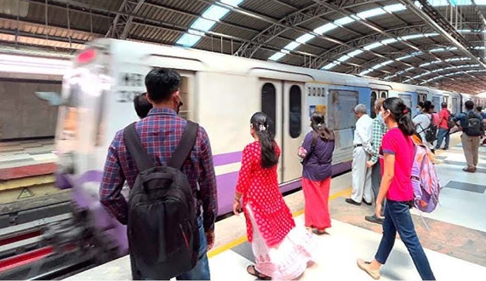 বইমেলা উপলক্ষে বাড়ছে কলকাতা মেট্রো ট্রেনের সংখ্যা : Kolkata Metro Trains During Boi Mela 2024